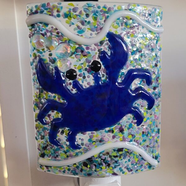 H93 Fused Glass Blue Crab Night Light